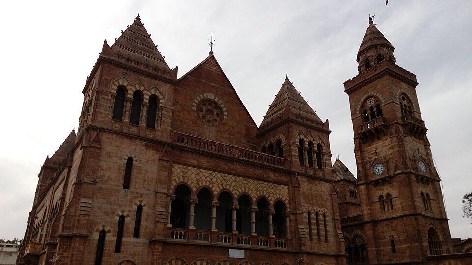 Bhuj industrial location